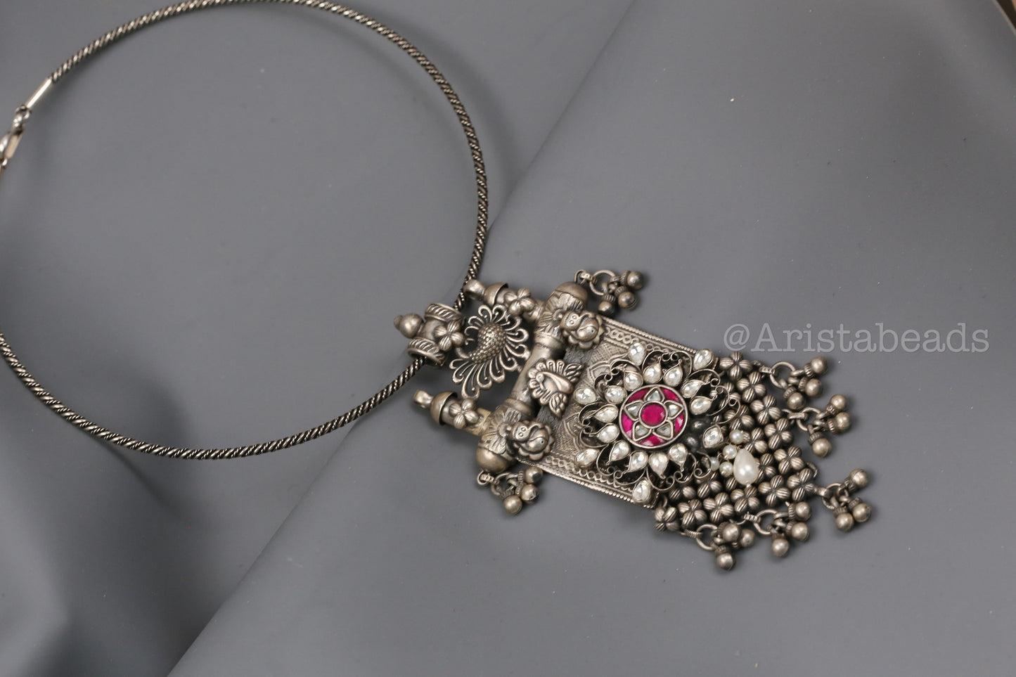 925 Silver Kundan Necklace In Hasli