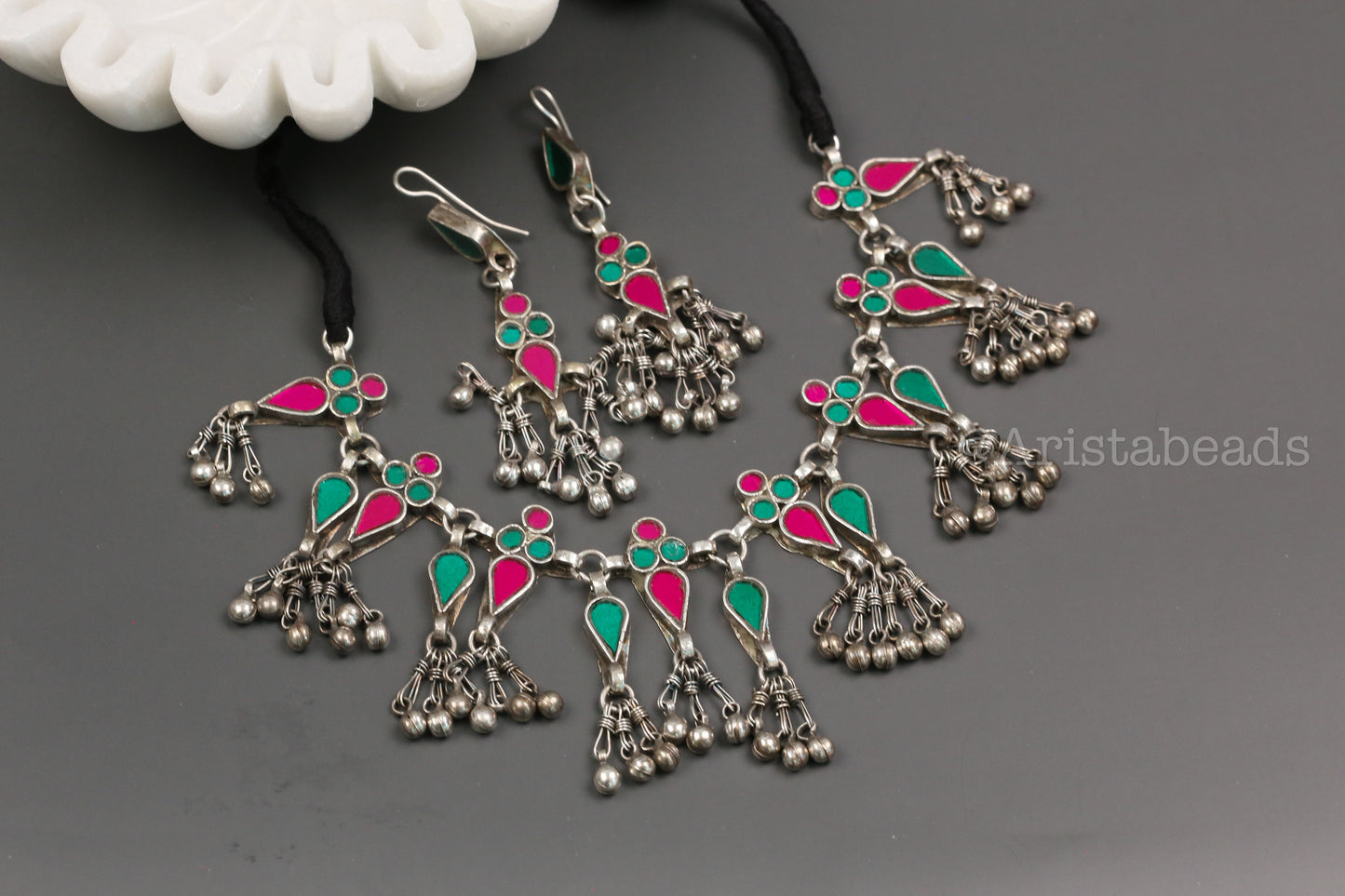 Aaina Real Glass Necklace Set -- Green Hot Pink