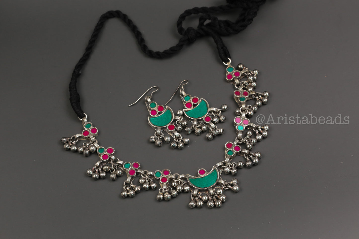 Anuja Real Glass Necklace Set - Green Red