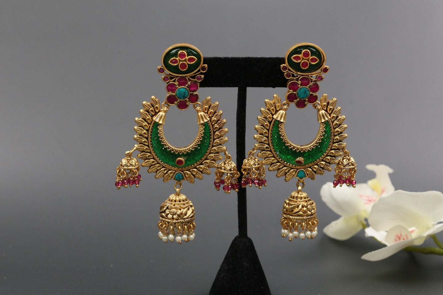 Lakshmi Carved Stone Kundan Jhumka - Green