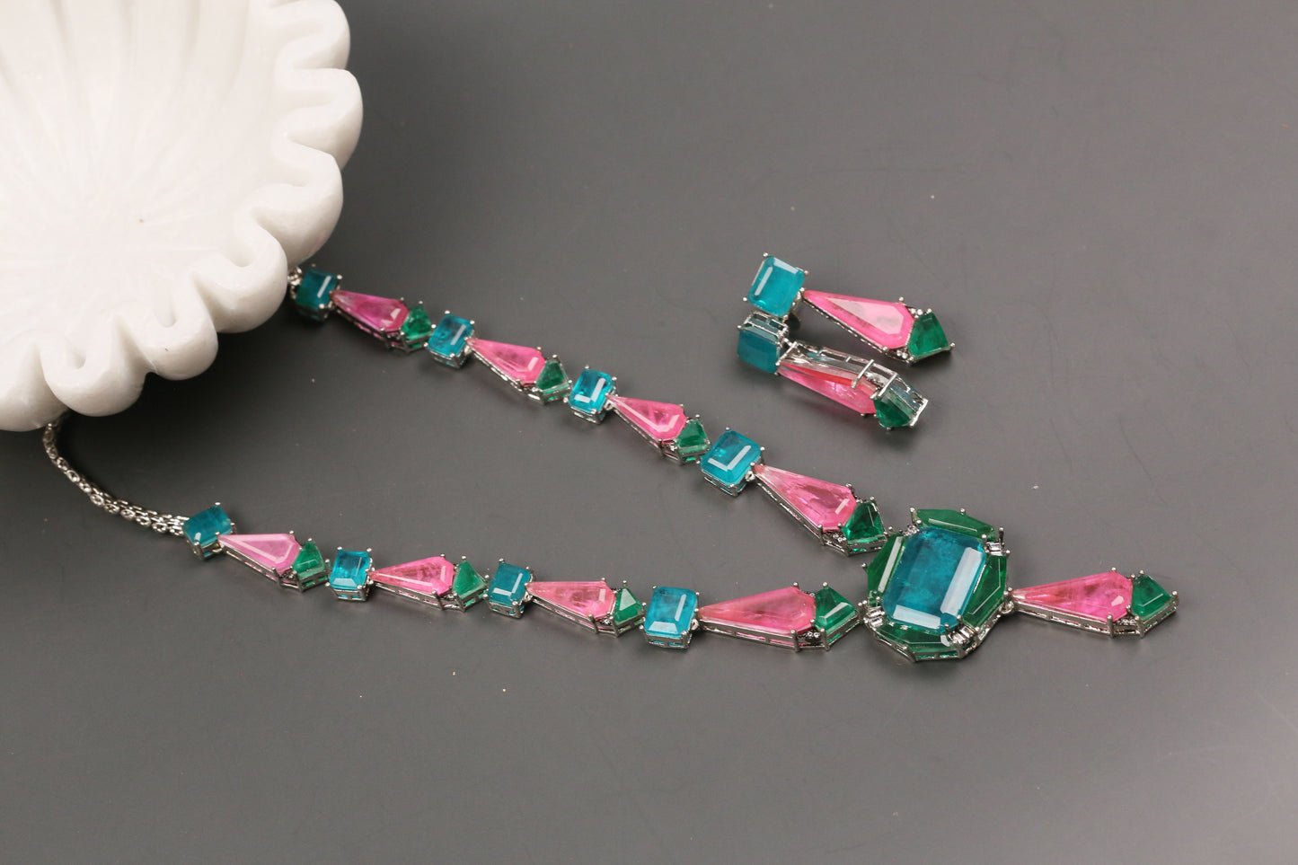 Kiara Multi Color Doublet Necklace Set