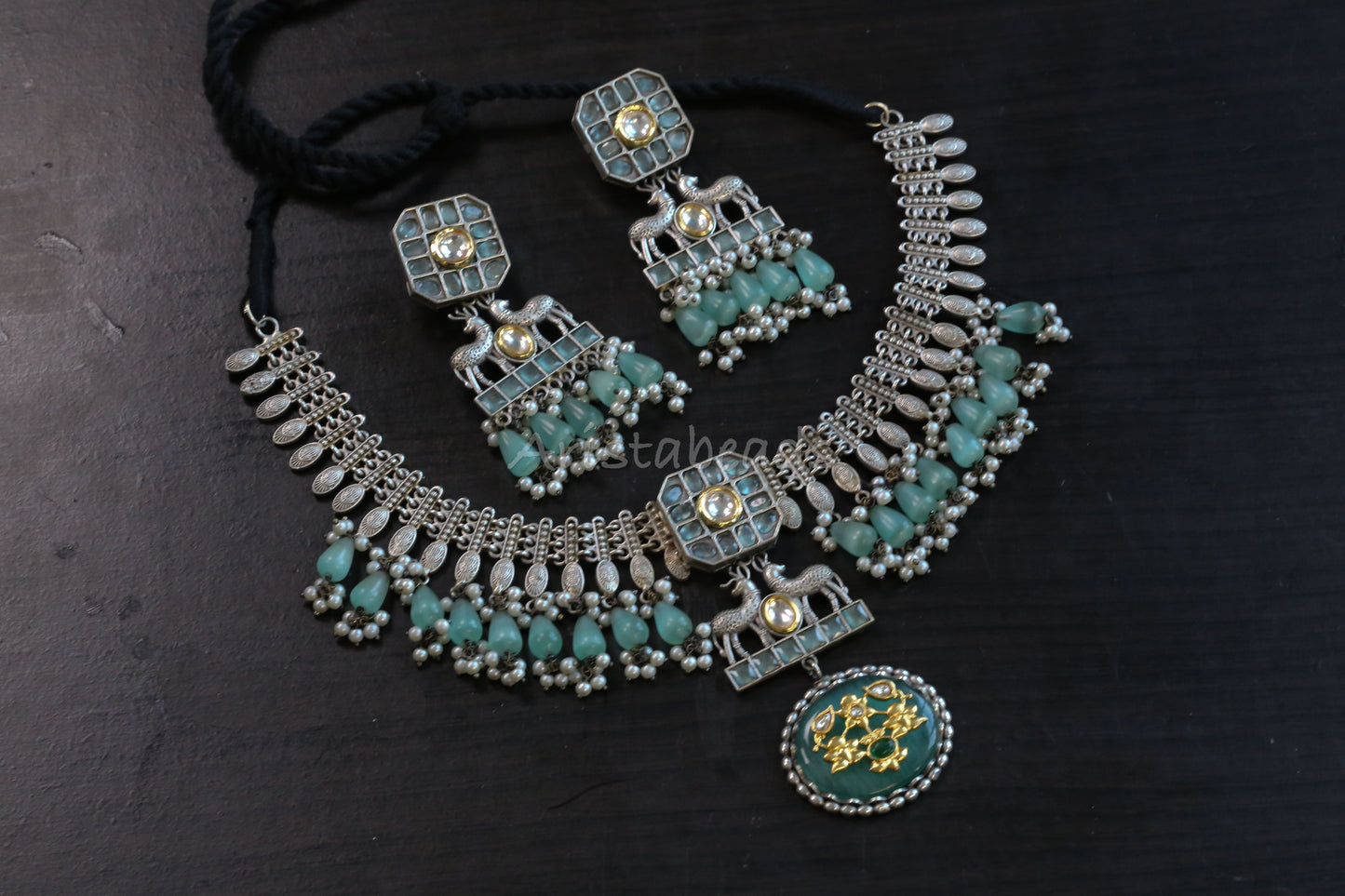 Aruna Inlay Dual Tone Necklace Set (T103-04)