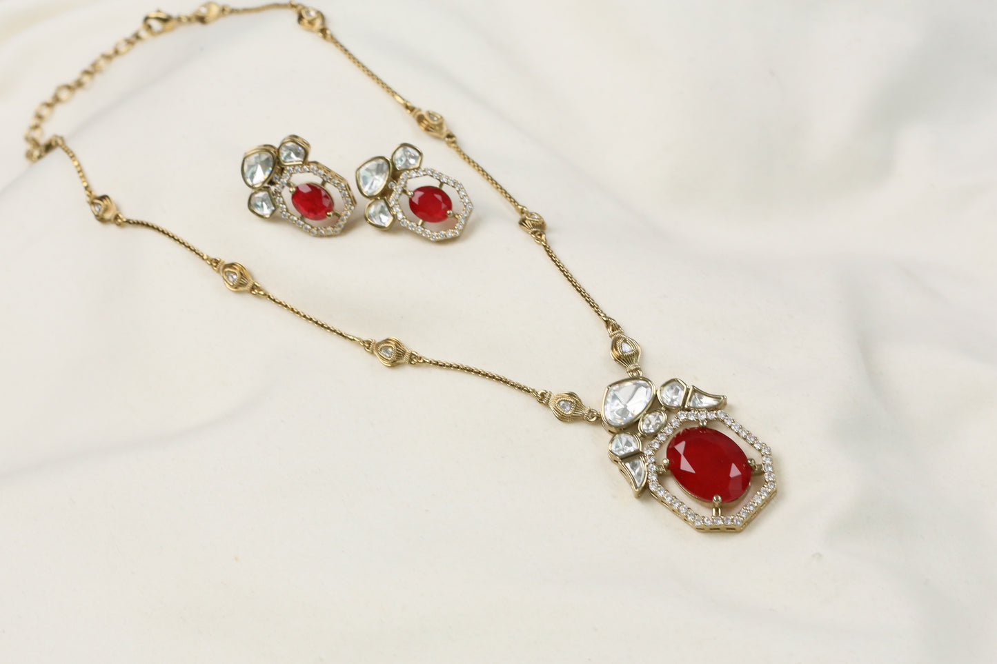Maya Red Doublet & Uncut Polki Necklace Set