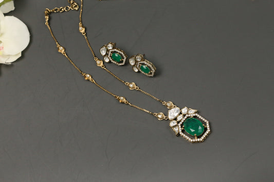 Maya Green Doublet & Uncut Polki Necklace Set