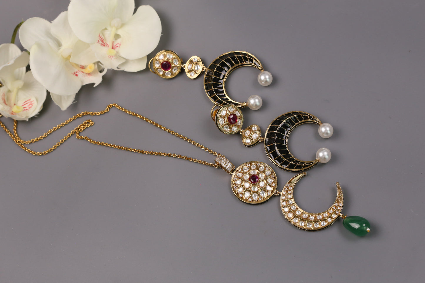 Kareena Kundan Enamel Necklace Set