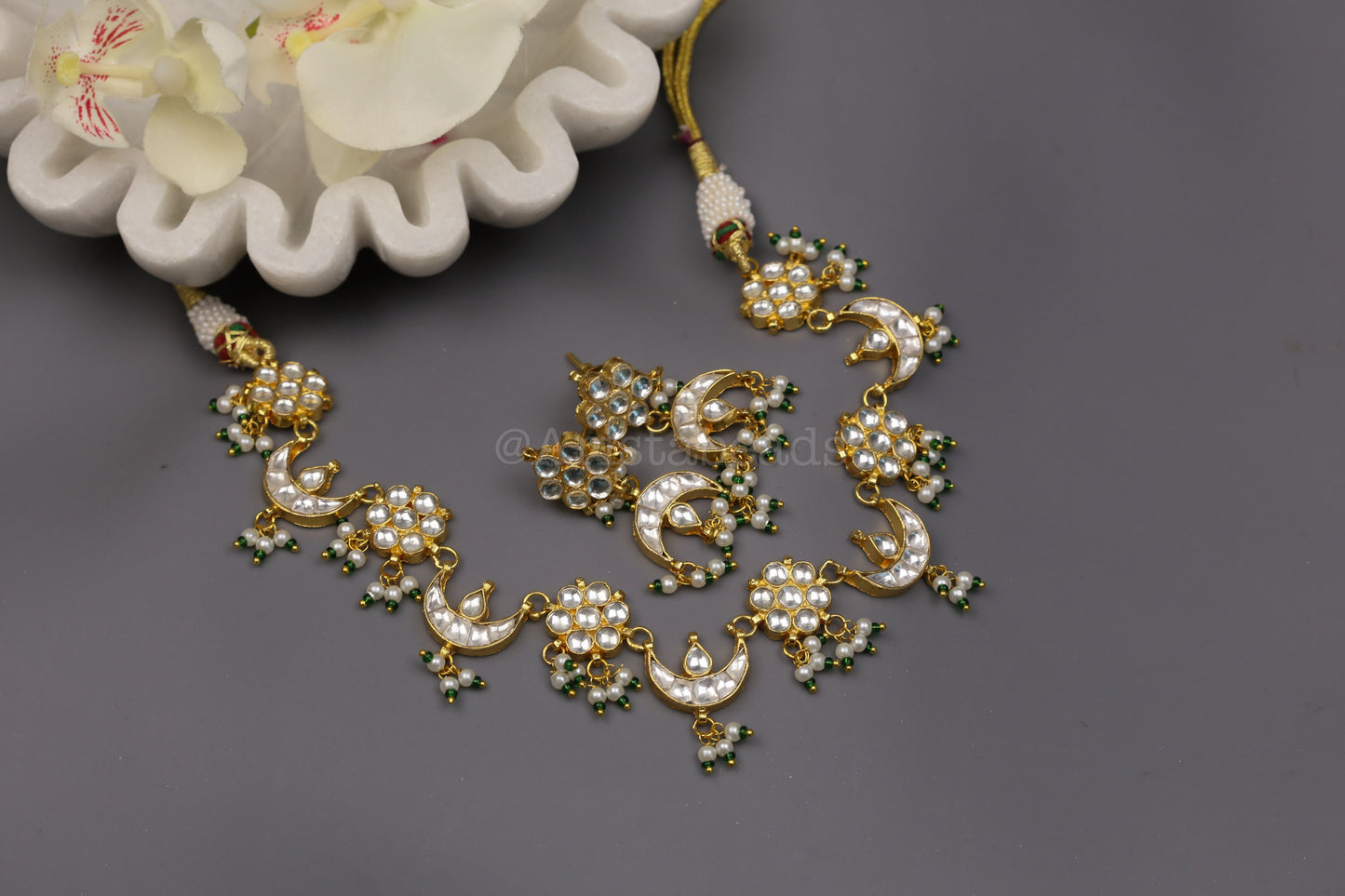Chand Pachi Kundan Necklace Set