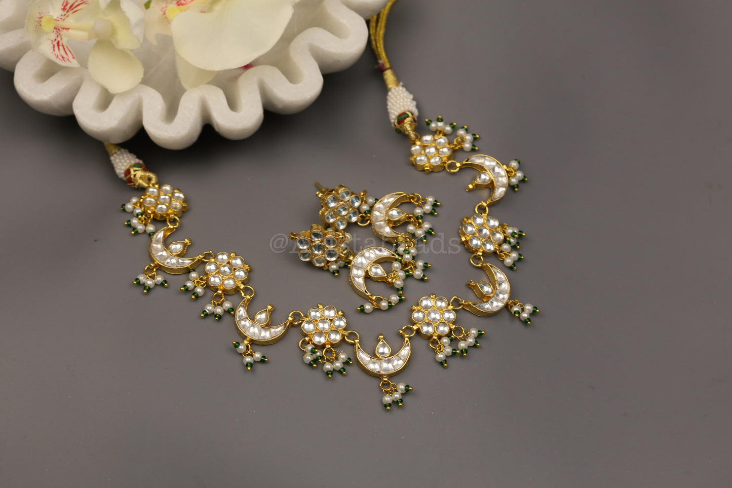 Chand Pachi Kundan Necklace Set