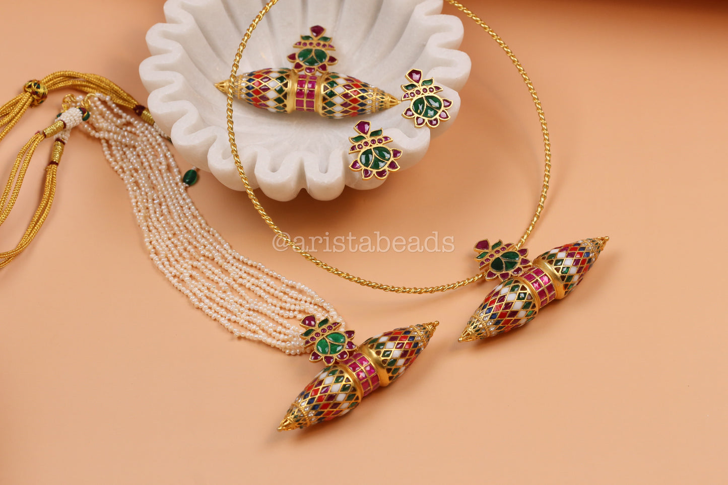 Handmade Jadau Kundan Tabeez Pendant Set