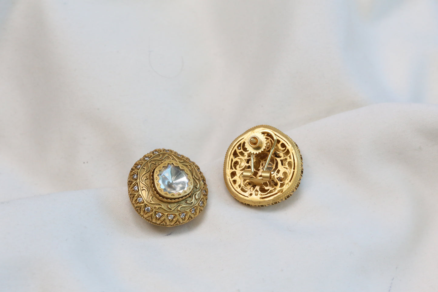 Vintage Look Premium Real Moissanite Stud