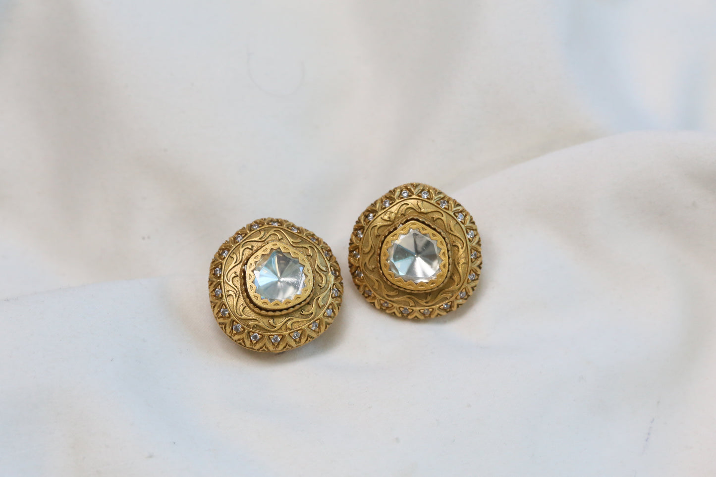 Vintage Look Premium Real Moissanite Stud