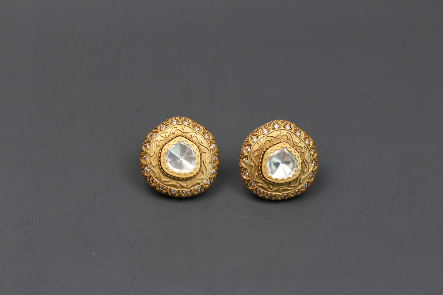 Vintage Look Premium Real Moissanite Stud