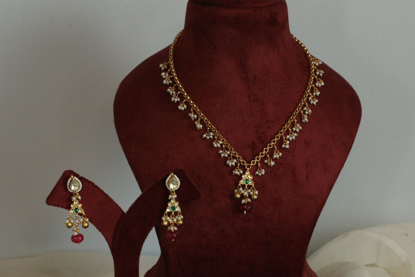Dainty Pachi Kundan Necklace Set