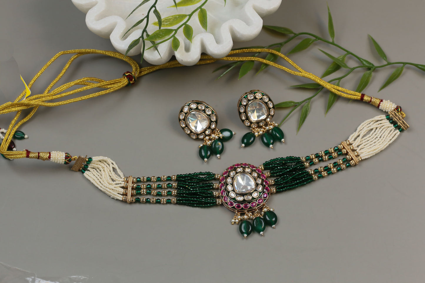 Uncut Kundan Choker Set - Green
