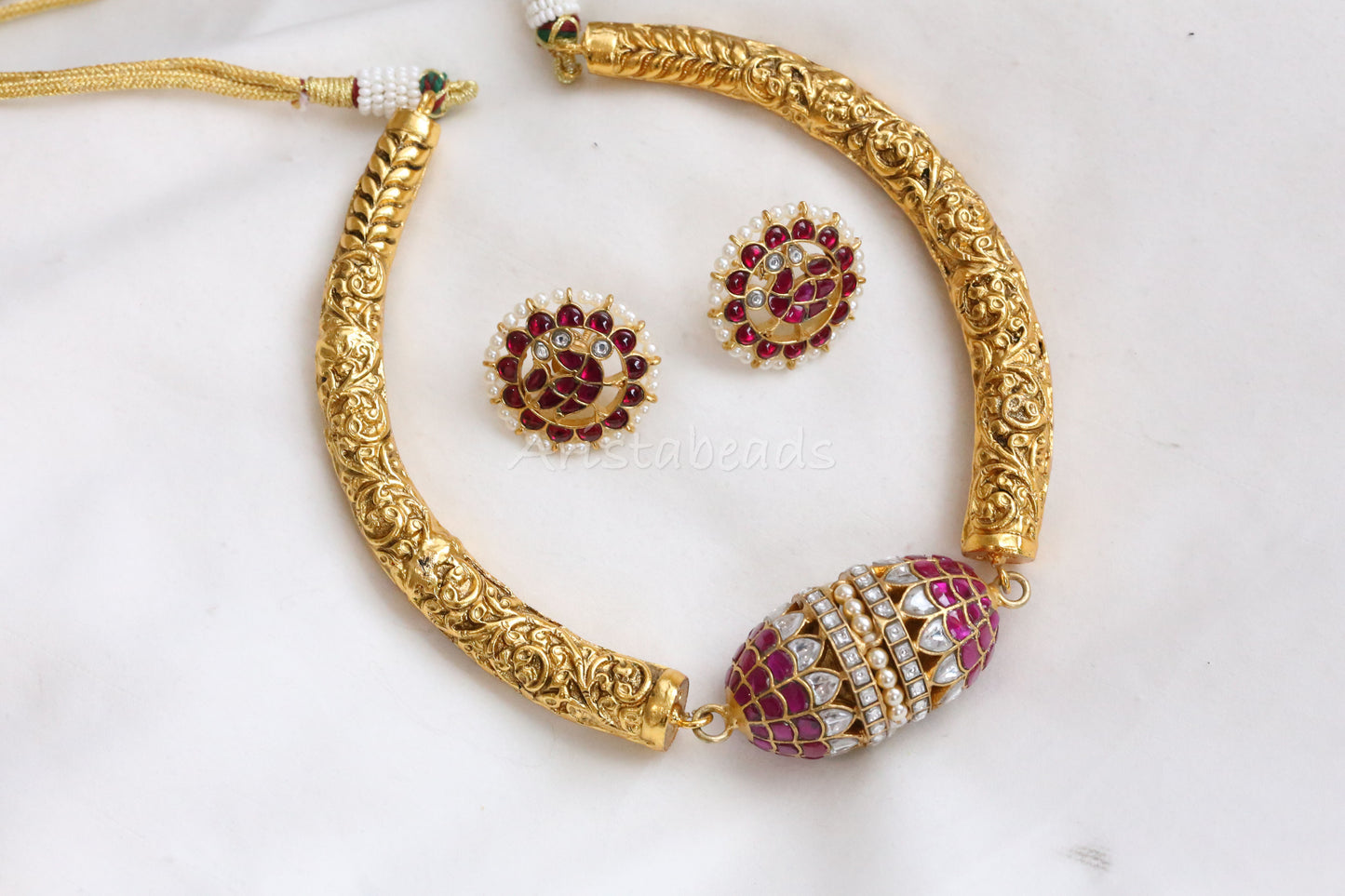 Handmade Nakshi Carved Hasli Necklace Set (104-02)