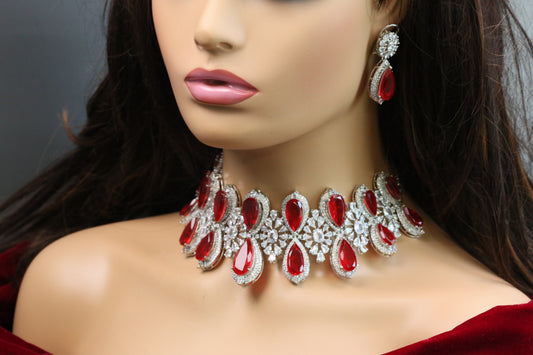 Kiara Premium Doublet Choker Set