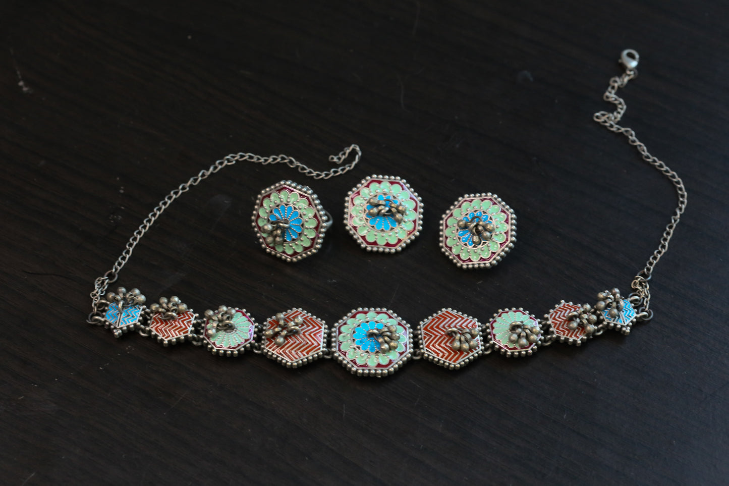 Yashika Silver Look Enamel Necklace Set - Style 1