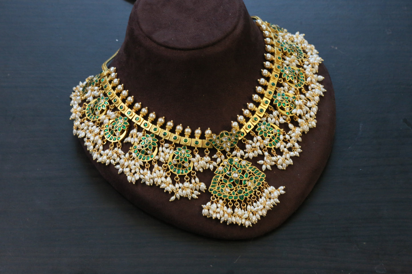 Handmade Green Guttapusalu Necklace