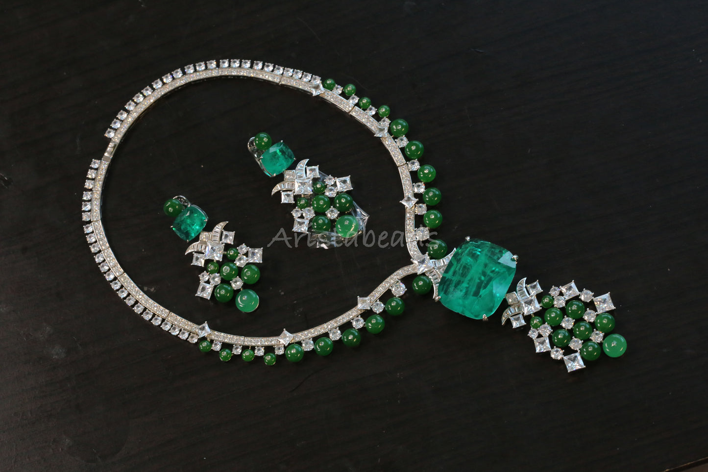 Emerald Green Doublet & Green Onyx Necklace Set (104-08)