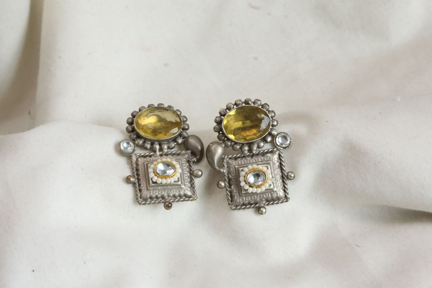 Kundan Fusion Earrings- Yellow
