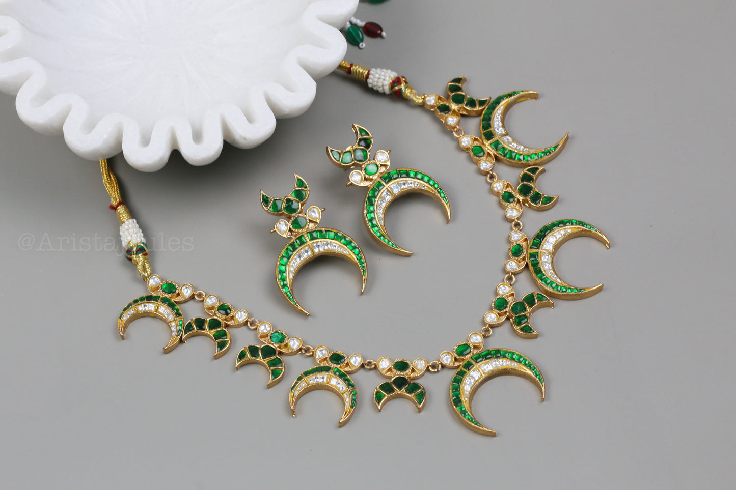 Chandramukhi Jadau Kundan Necklace Set - Green