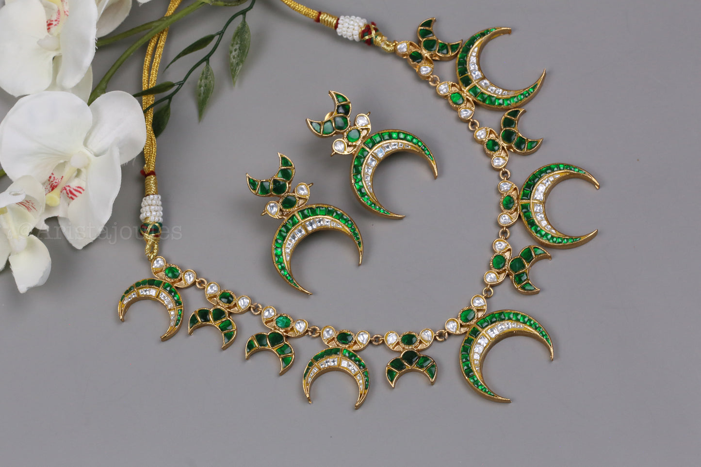 Chandramukhi Jadau Kundan Necklace Set - Green