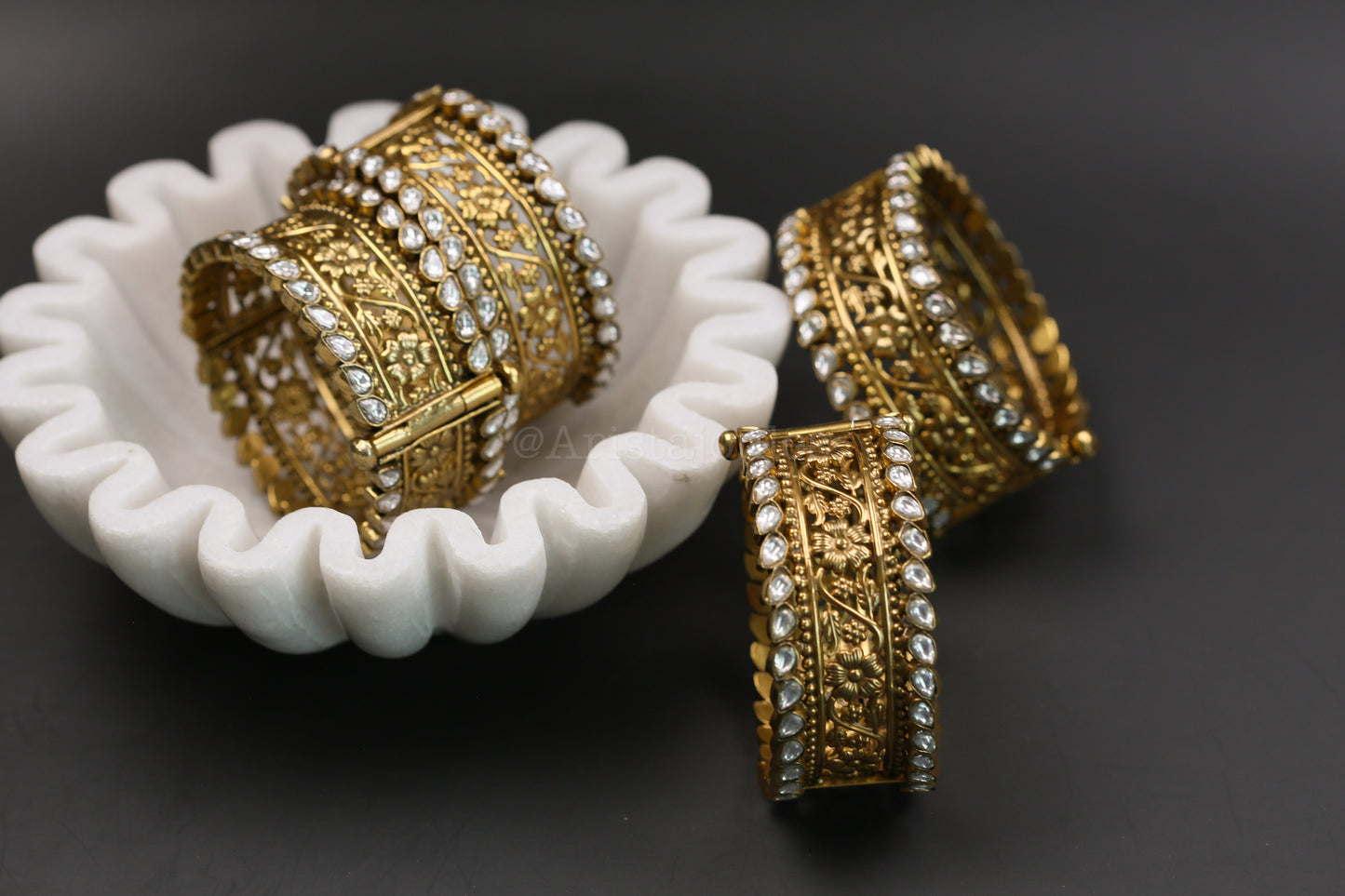 Vintage Gold Sona Silver Alloy Kundan Bangle Set (Openable)