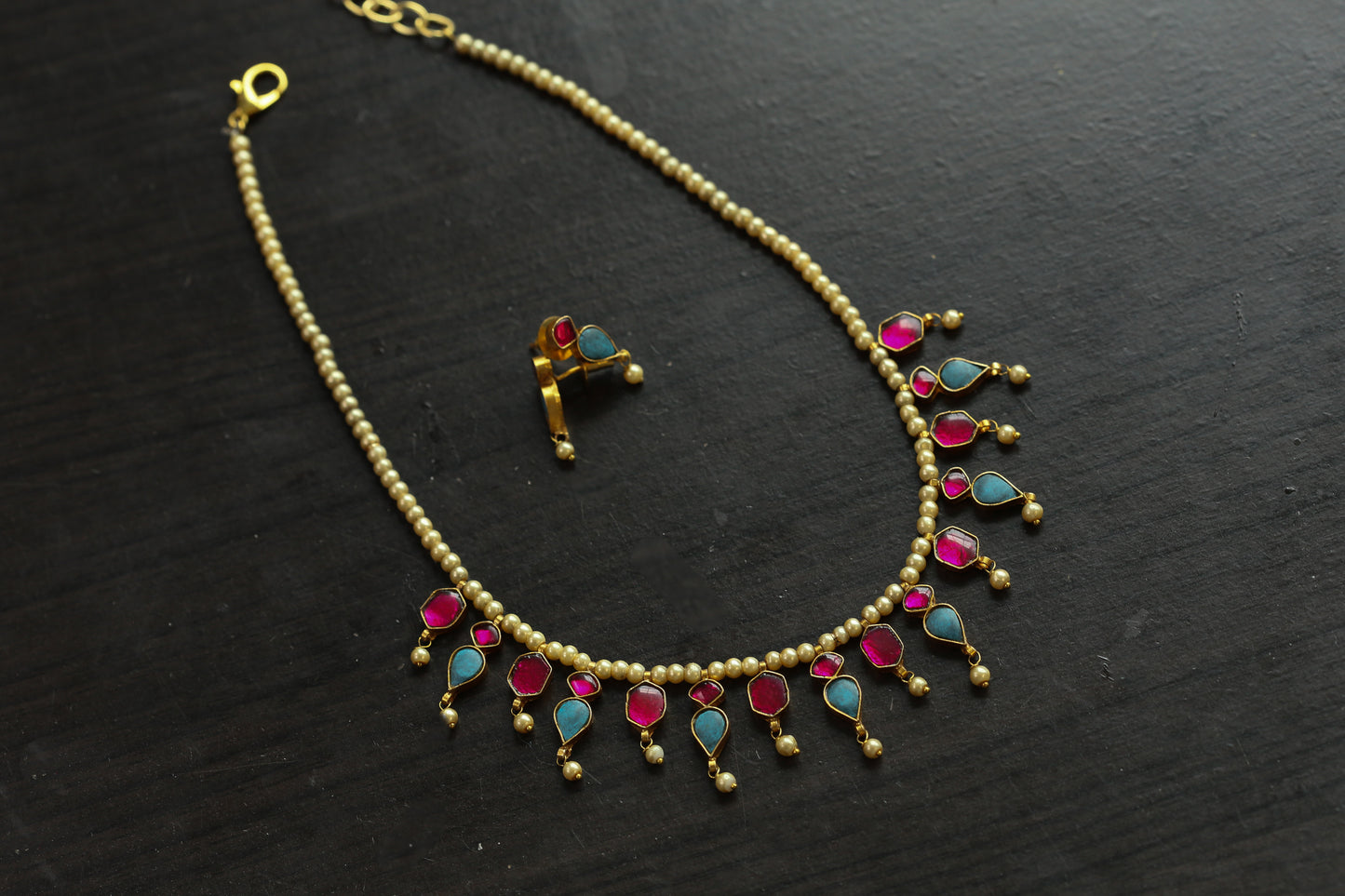 Alia Vintage Look Kundan Necklace Set