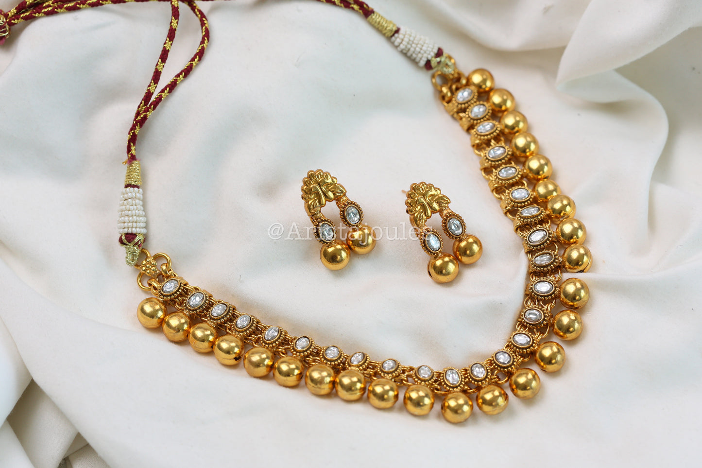 Rohini Antique Gold Kundan Necklace Set - Clear