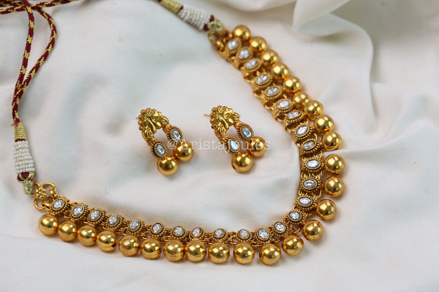 Rohini Antique Gold Kundan Necklace Set - Clear