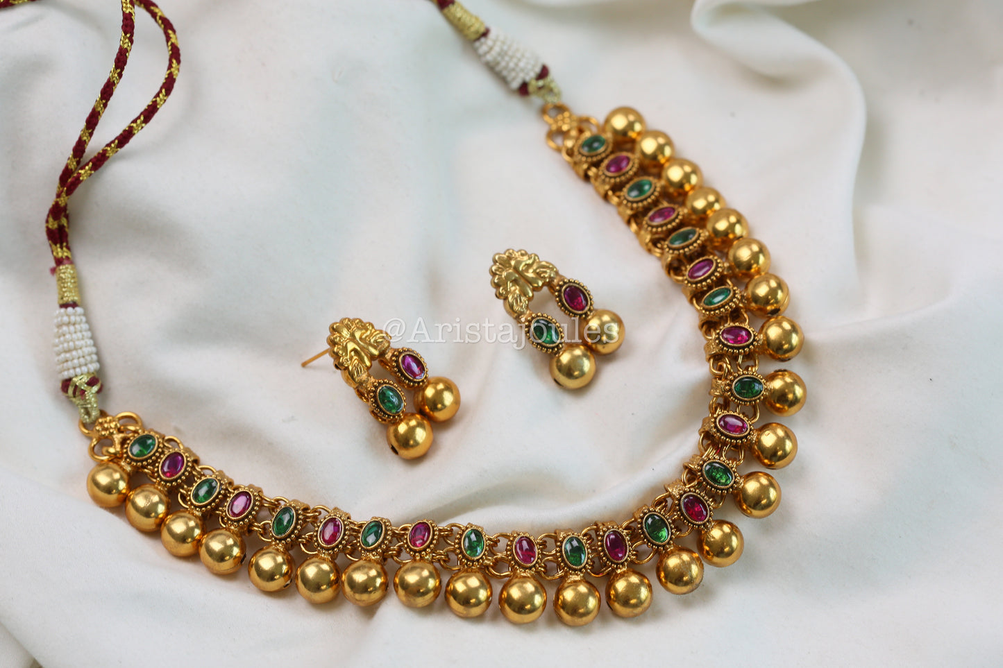 Rohini Antique Gold Kundan Necklace Set - Green Ruby