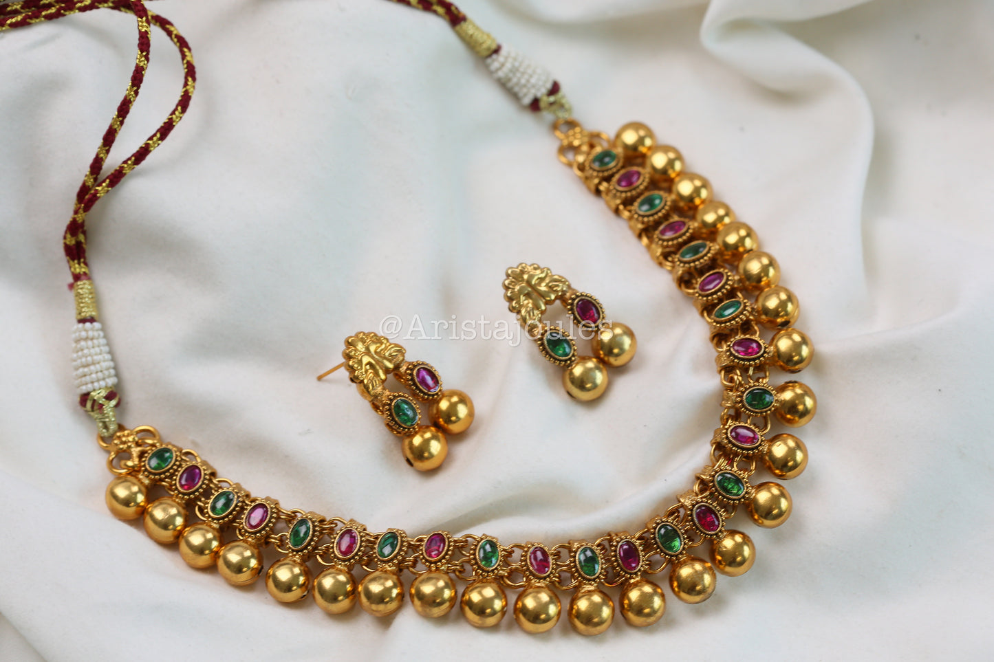 Rohini Antique Gold Kundan Necklace Set - Green Ruby