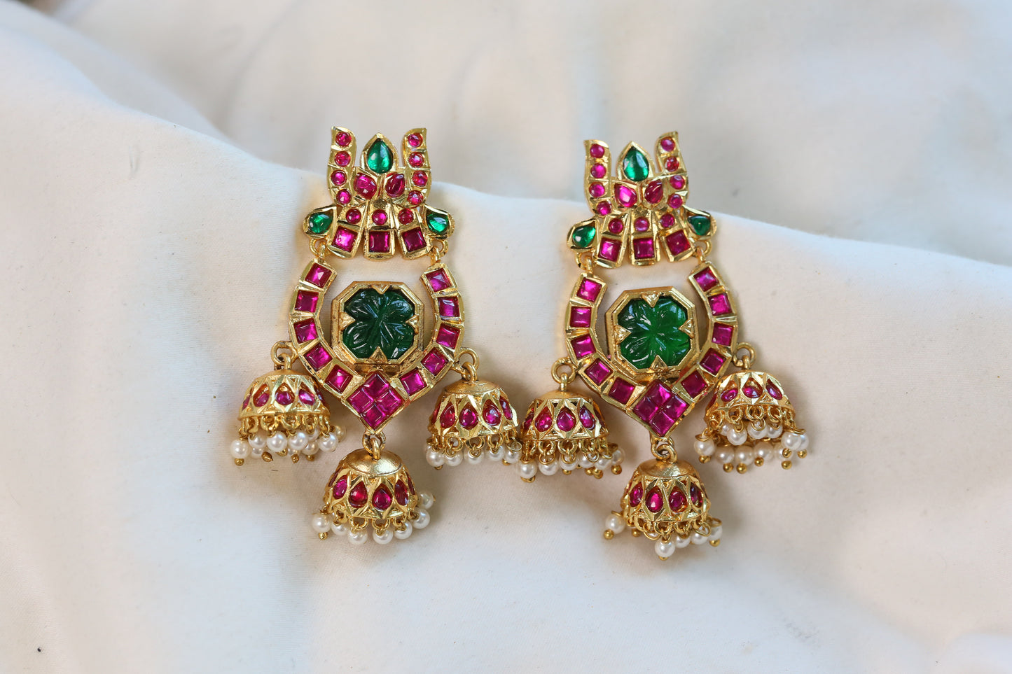 Sakshi Multicolor Layered Jadau Jhumka