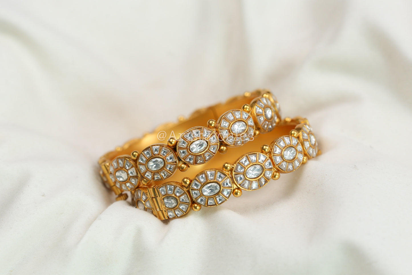 Mahima Jadau Kundan Bangle Set (Openable)