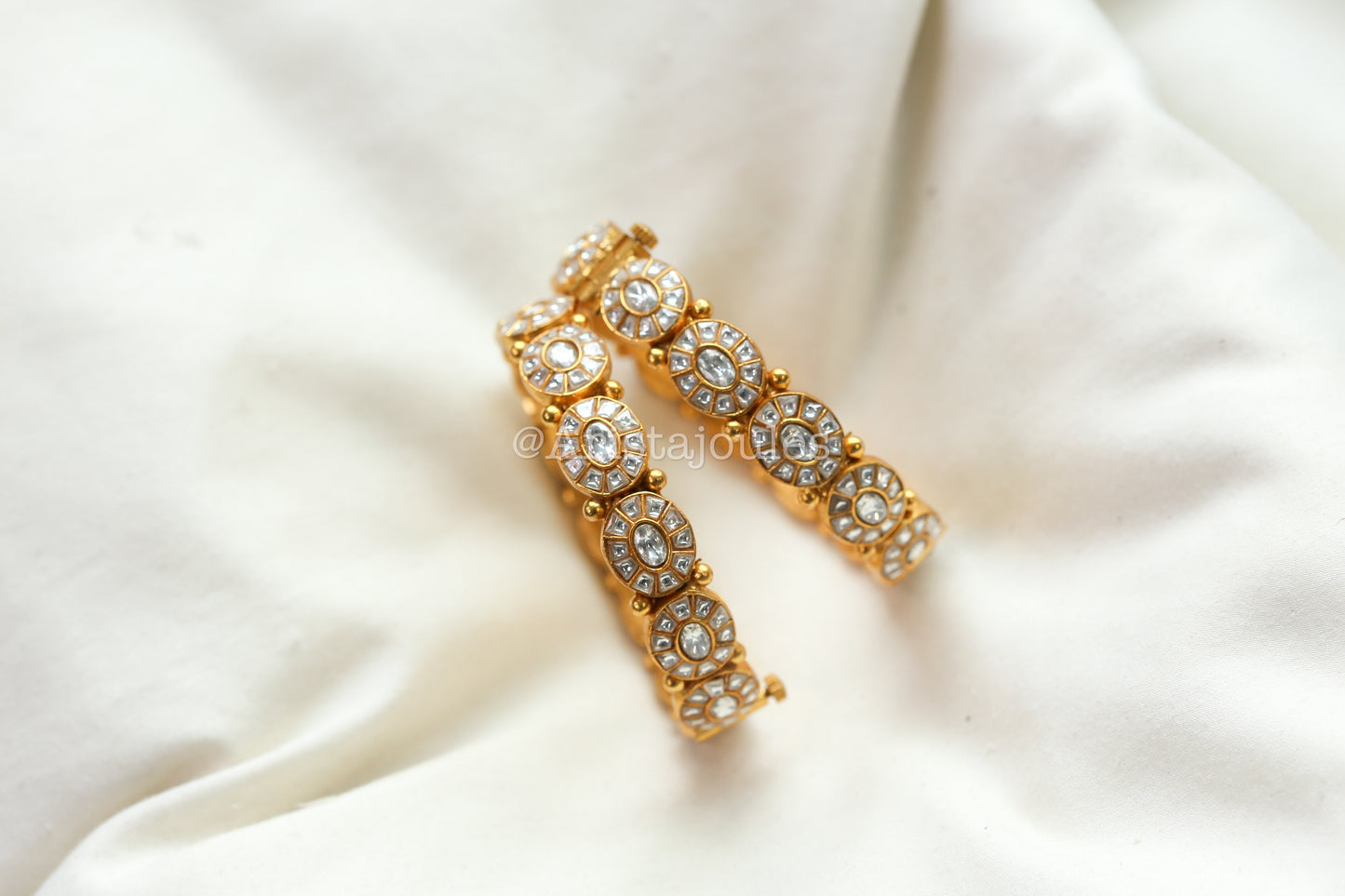 Mahima Jadau Kundan Bangle Set (Openable)