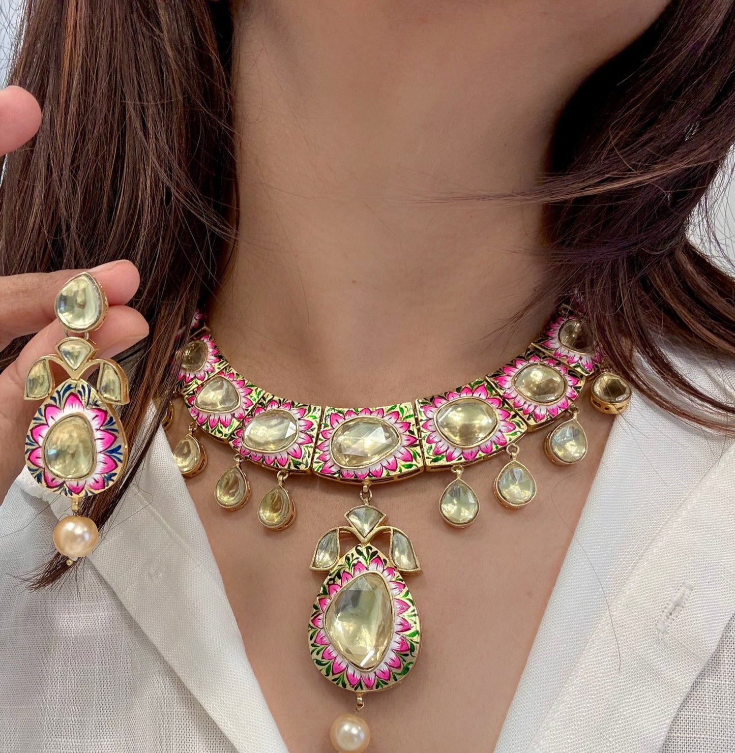 Meera Vintage Look Gold Foil Kundan Necklace Set