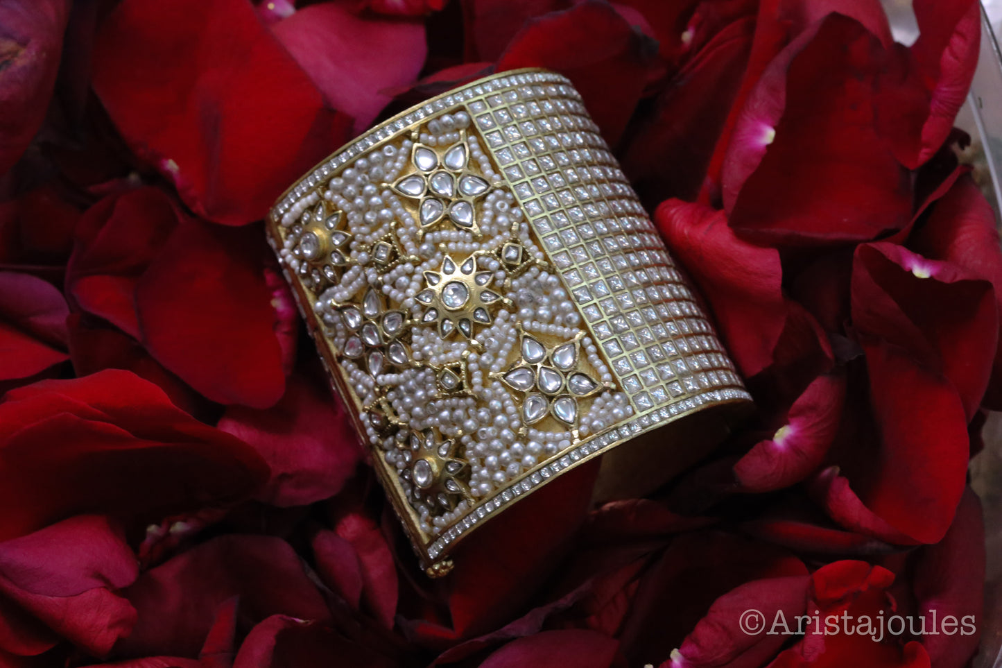 Handcrafted Royal Jadau Kundan Bangle (Openable)