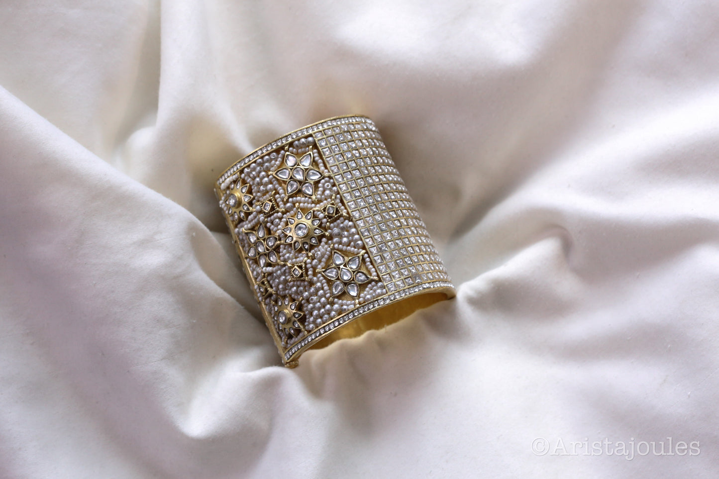 Handcrafted Royal Jadau Kundan Bangle (Openable)