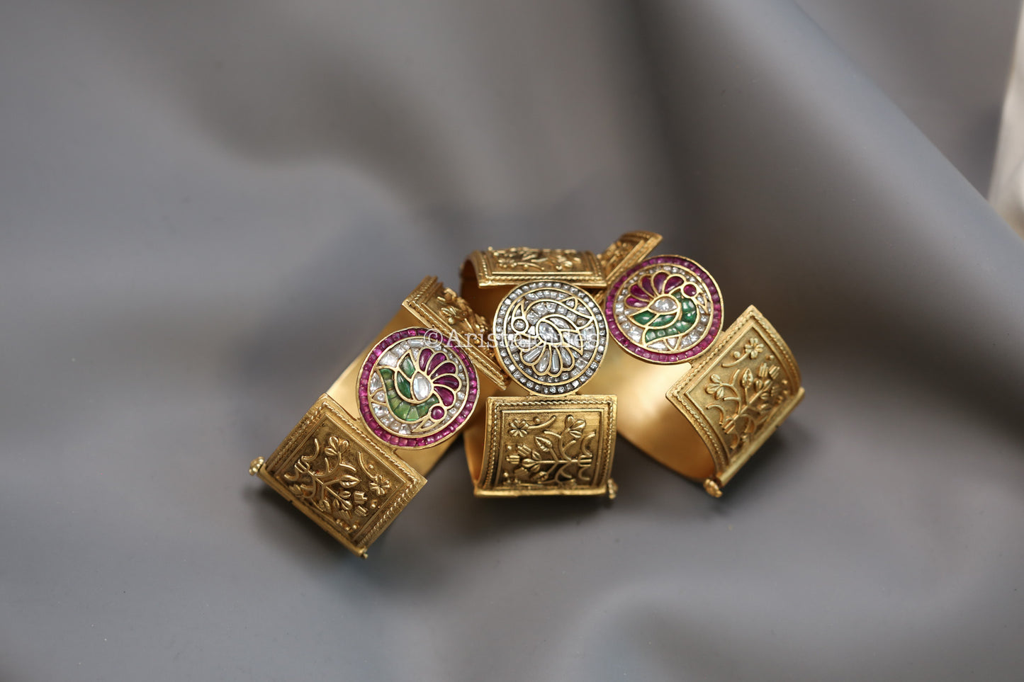 Mahira Premium Designer Jadau Kundan Bracelet (Openable)