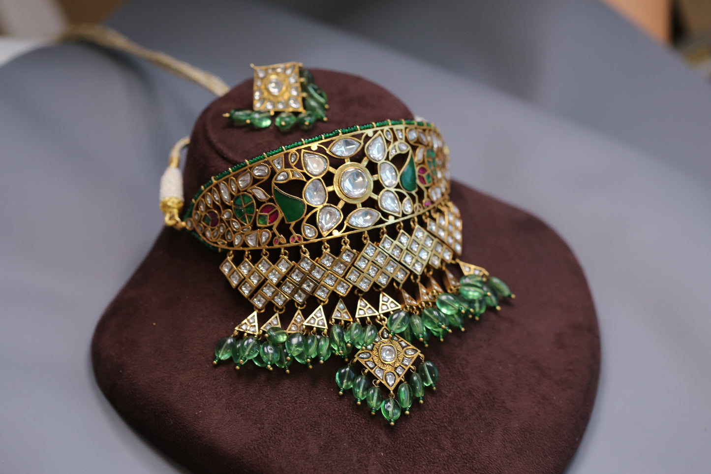 Jodha Vintage Polish Jadau Kundan Aad Choker Set - Green
