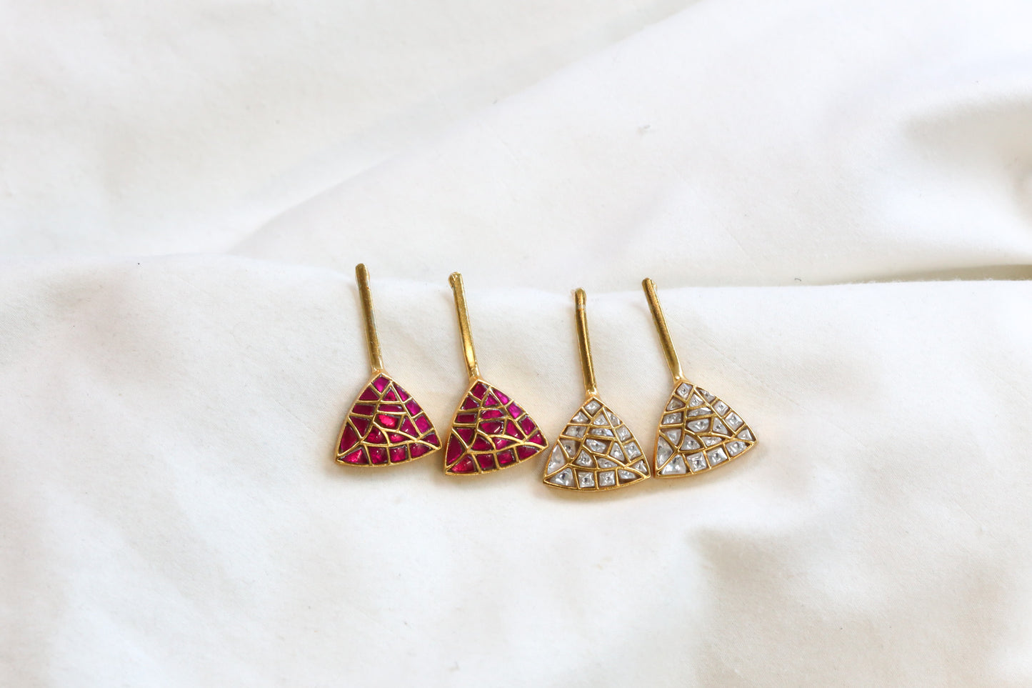 Bela Contemporary Jadau Kundan Earrings