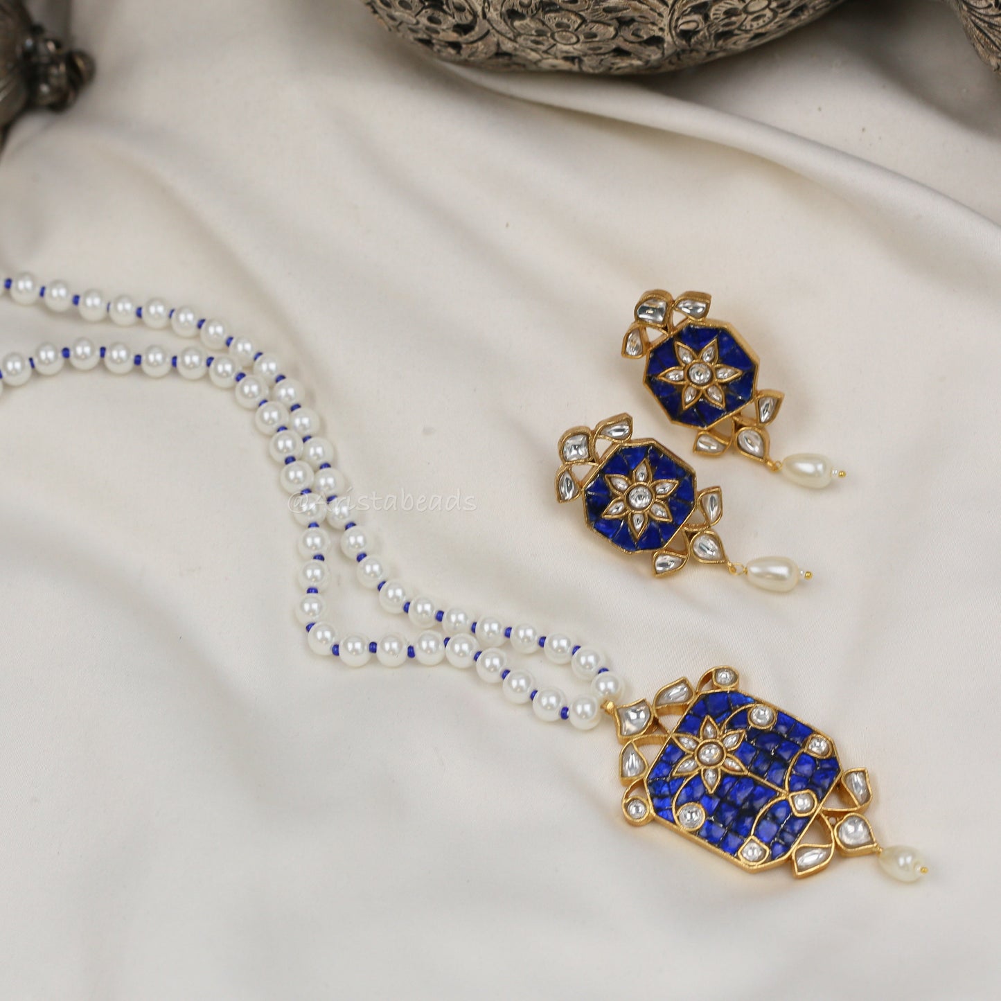 Jadau Takkar Kundan Work Necklace Set (104-14) - Blue