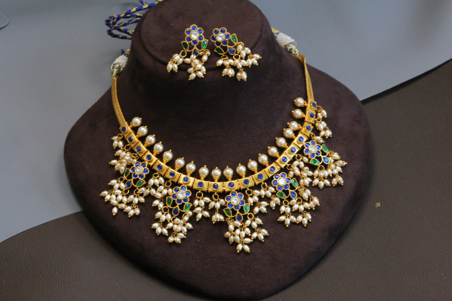 Jadau Kundan Guttapusalu Necklace Set - Blue Green
