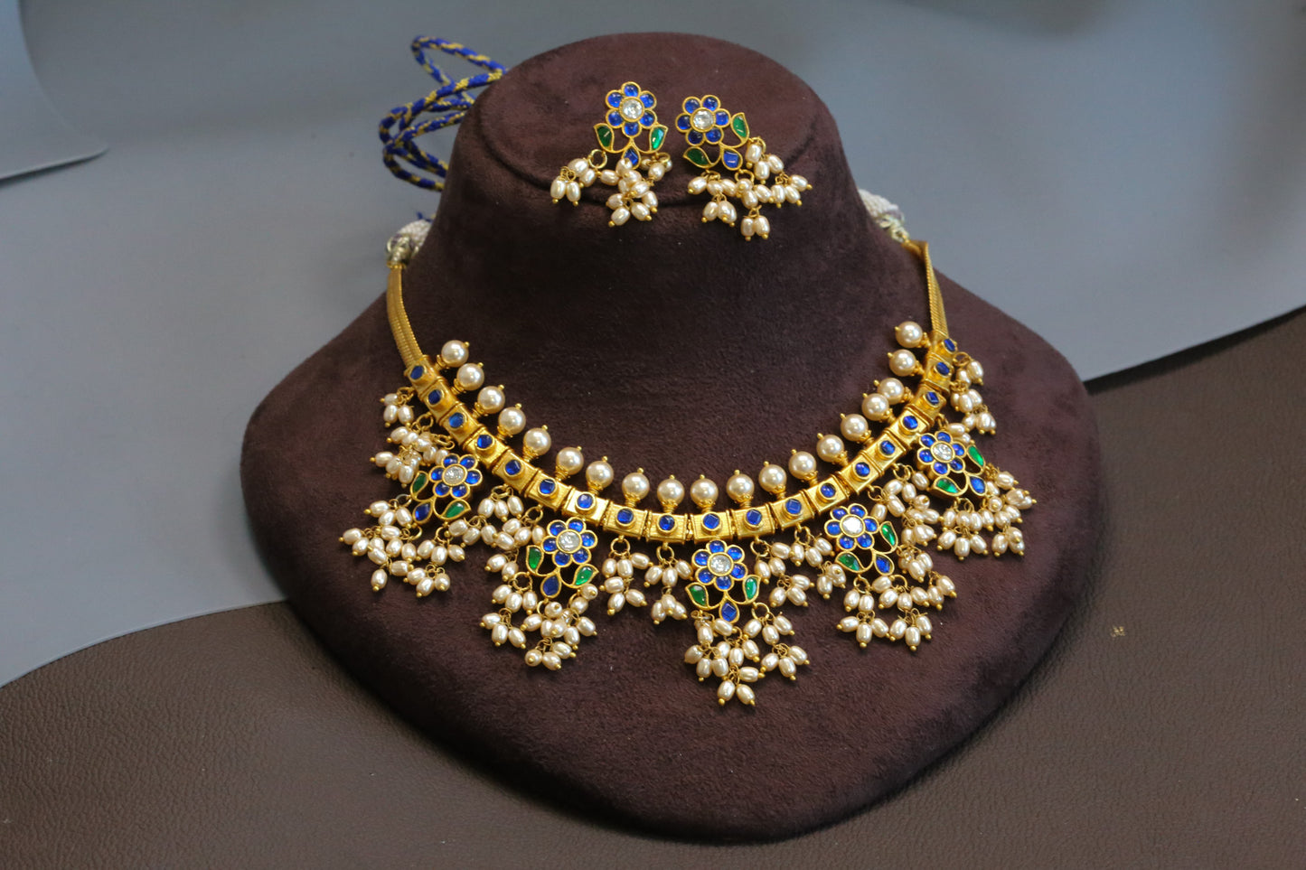 Jadau Kundan Guttapusalu Necklace Set - Blue Green