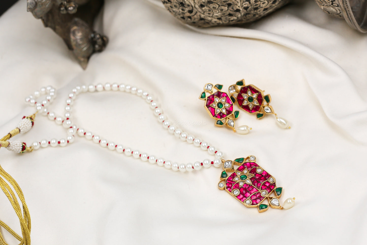 Jadau Takkar Kundan Work Necklace Set (104-16) - Ruby Green