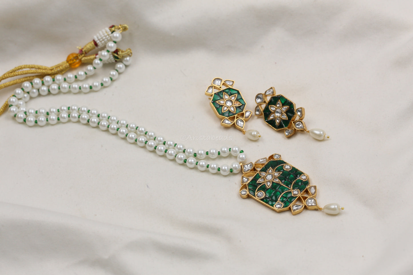 Jadau Takkar Kundan Work Necklace Set (104-16)- Green
