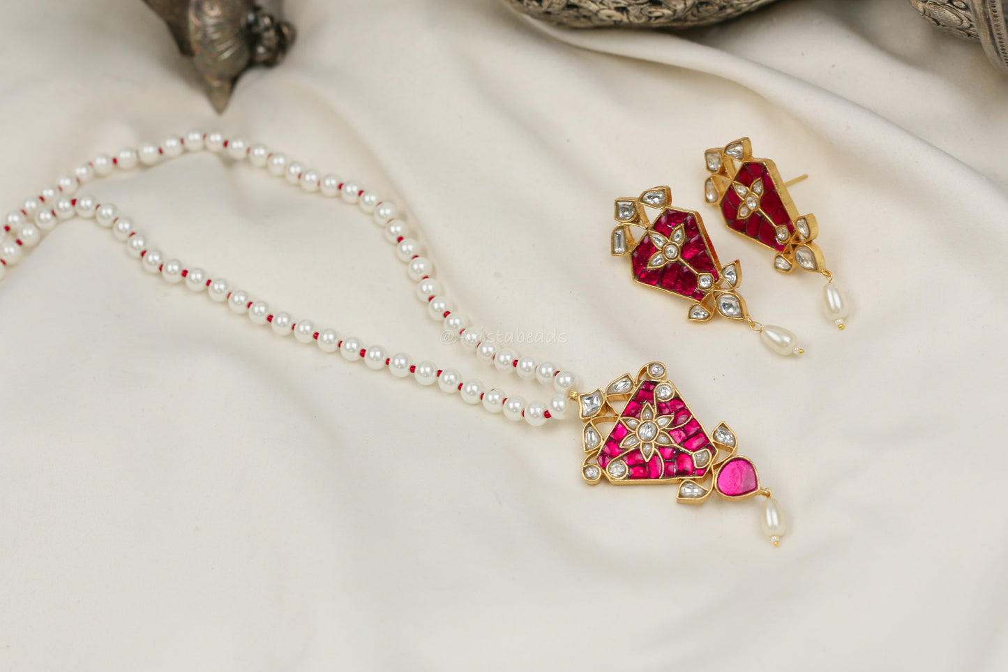 Jadau Takkar Kundan Work Necklace Set (104-18)- Ruby