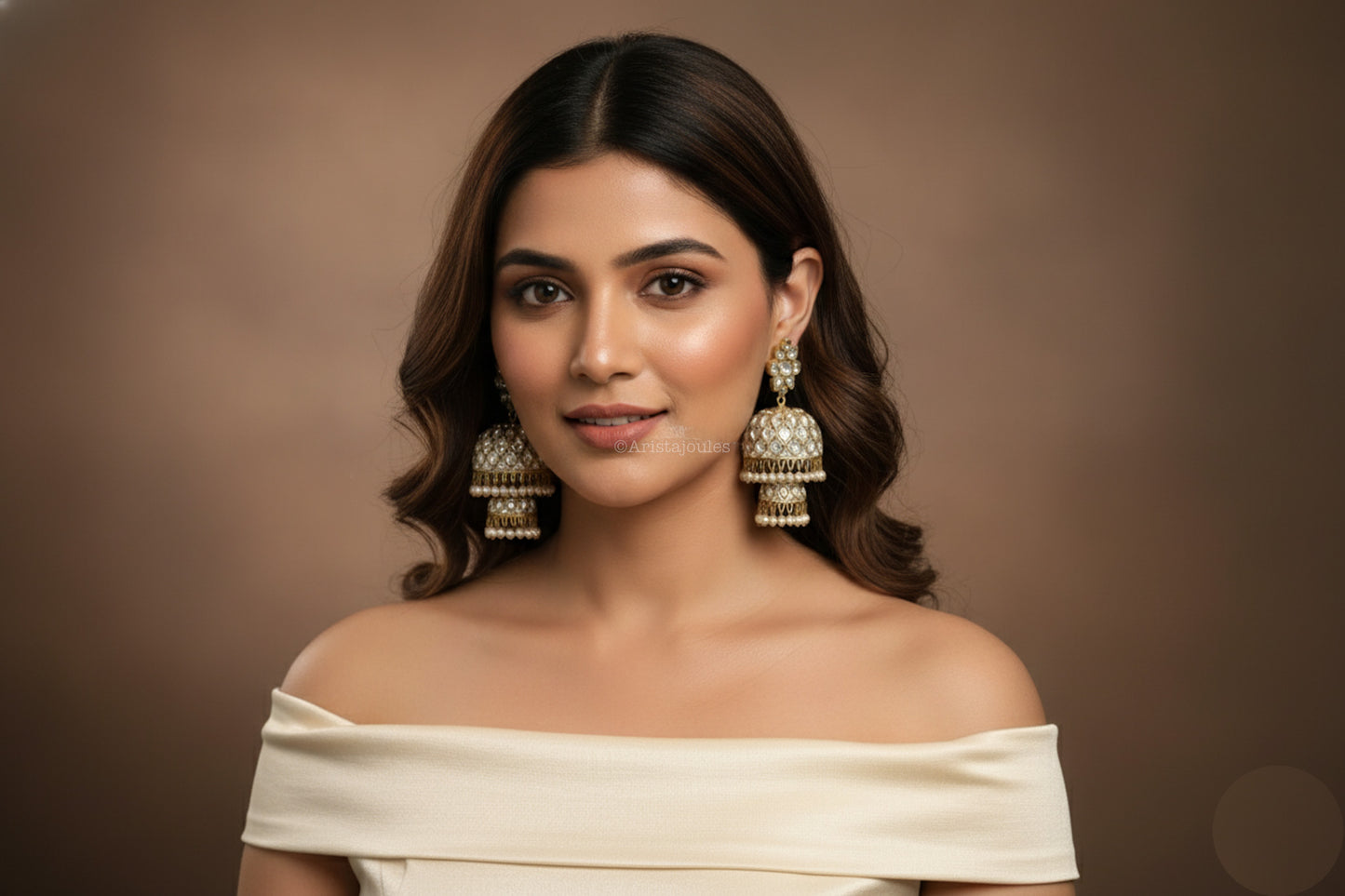 Mahira Vintage Polish Layered Jhumka