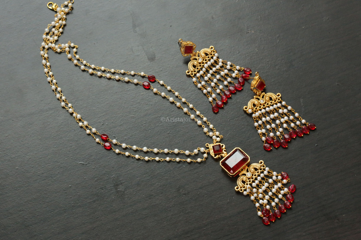 Aaira Designer Doublet Necklace Set - Red
