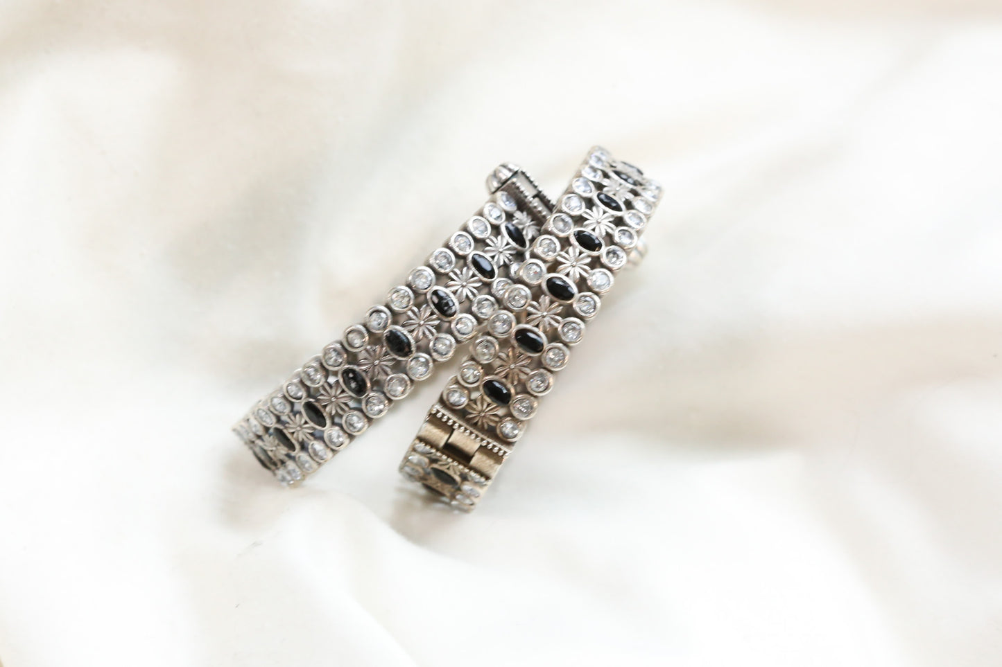 Kripa Silver Look Alike Bangle  Set - Black