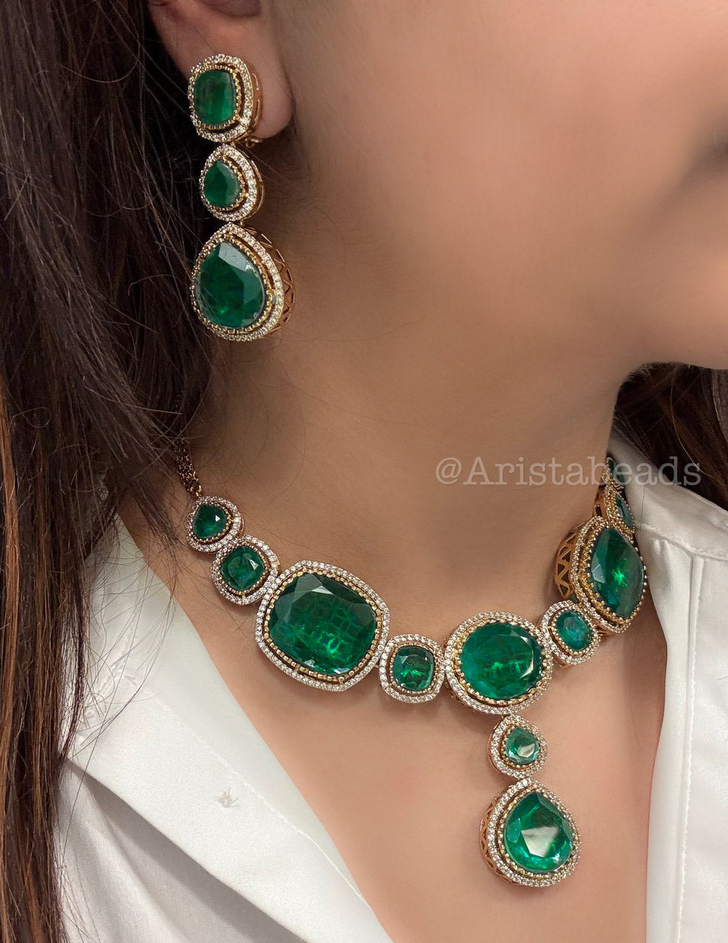 Emerald Green Necklace/ Choker Set (104-37)